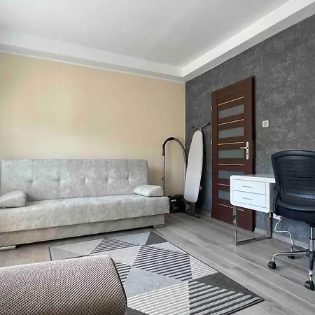 Apartamento Słoneczny Pokój Z Balkonem.