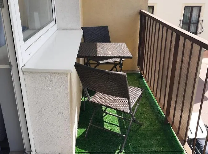 Apartamento Słoneczny Pokój Z Balkonem.